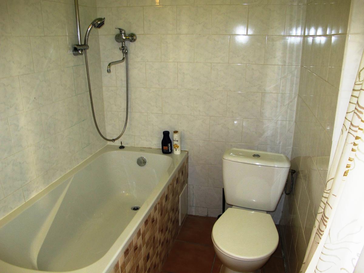 Hotel U Lisky Hostka  Экстерьер фото